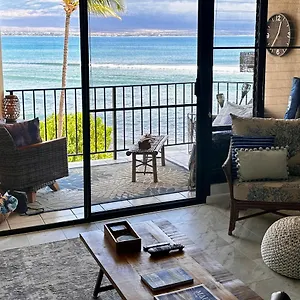 Place Is Different!! Award Winning! Oceanfront, View View! Apartment